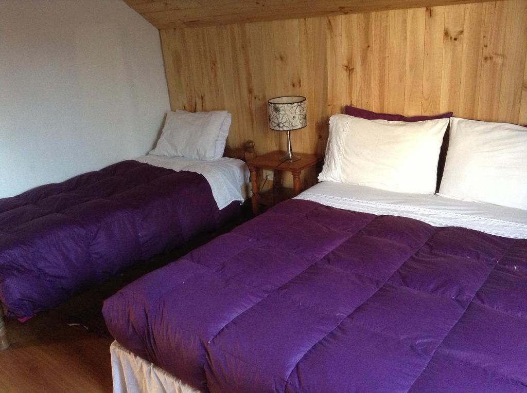 Hostal Monica 푸콘 객실 사진