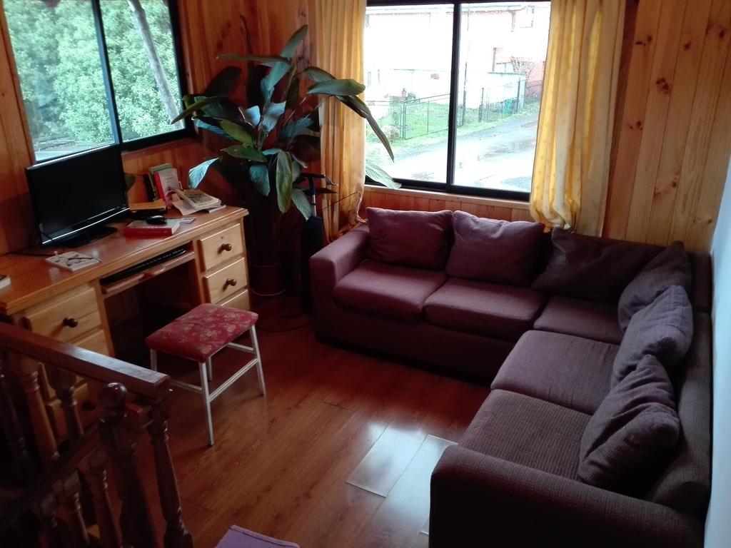 Hostal Monica 푸콘 외부 사진
